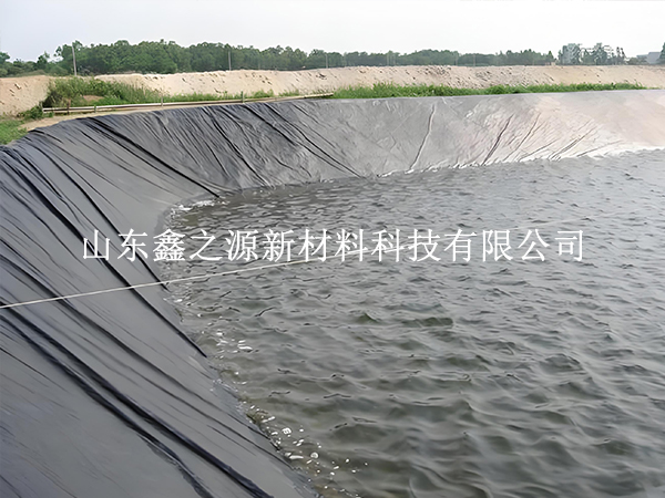 如何順利的延緩蓄水池防滲膜的衰老？